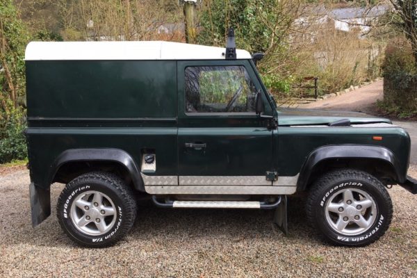 What To Look for in a Land Rover Defender